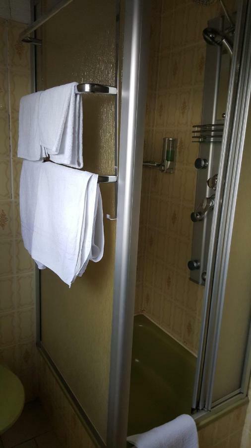 Black Bear Bikers Pub-Hotel Kempfeld ภายนอก รูปภาพ